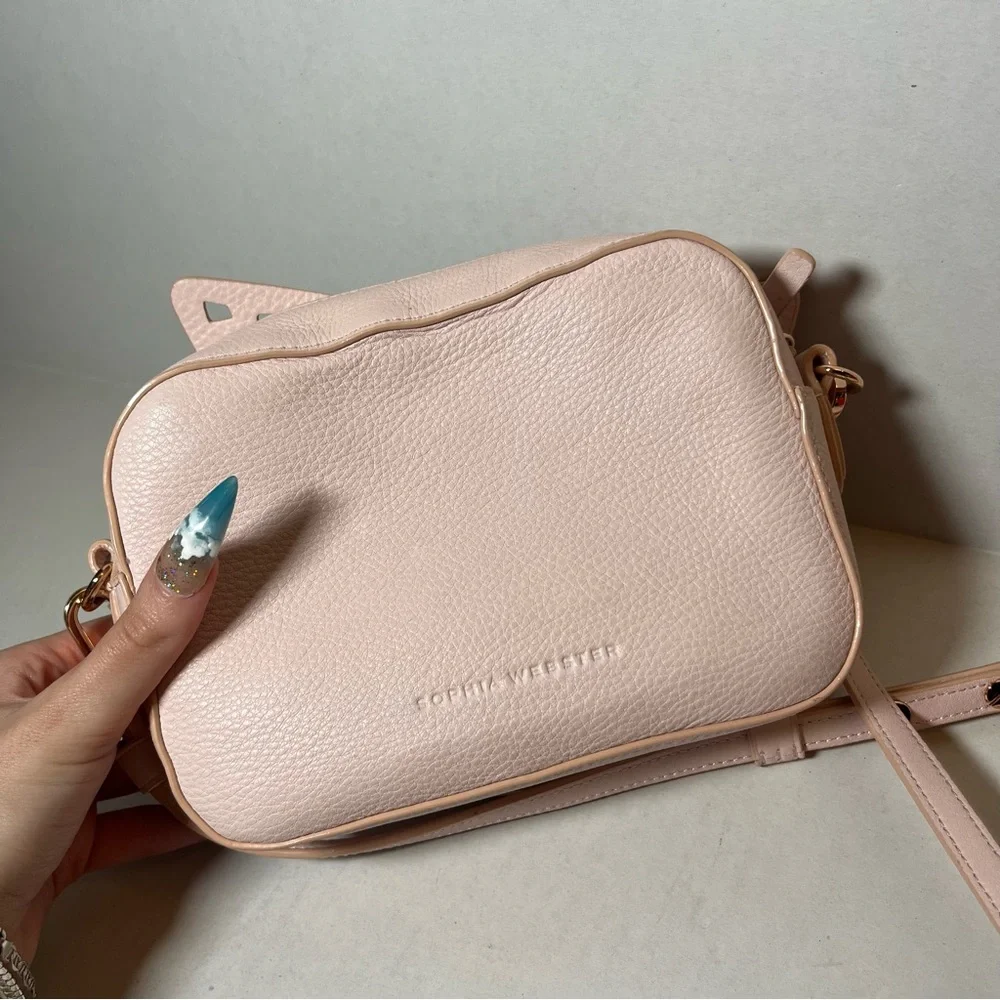 Sophia Webster Butterfly Crossbody Camera Bag Pink - Picture 2 of 5